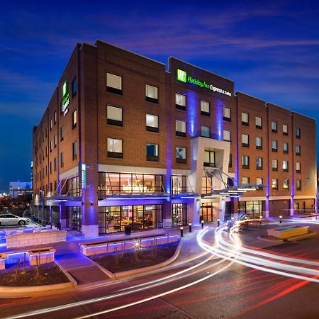 Holiday Inn Express & Suites Oklahoma City Downtown - Bricktown By Ihg Extérieur photo