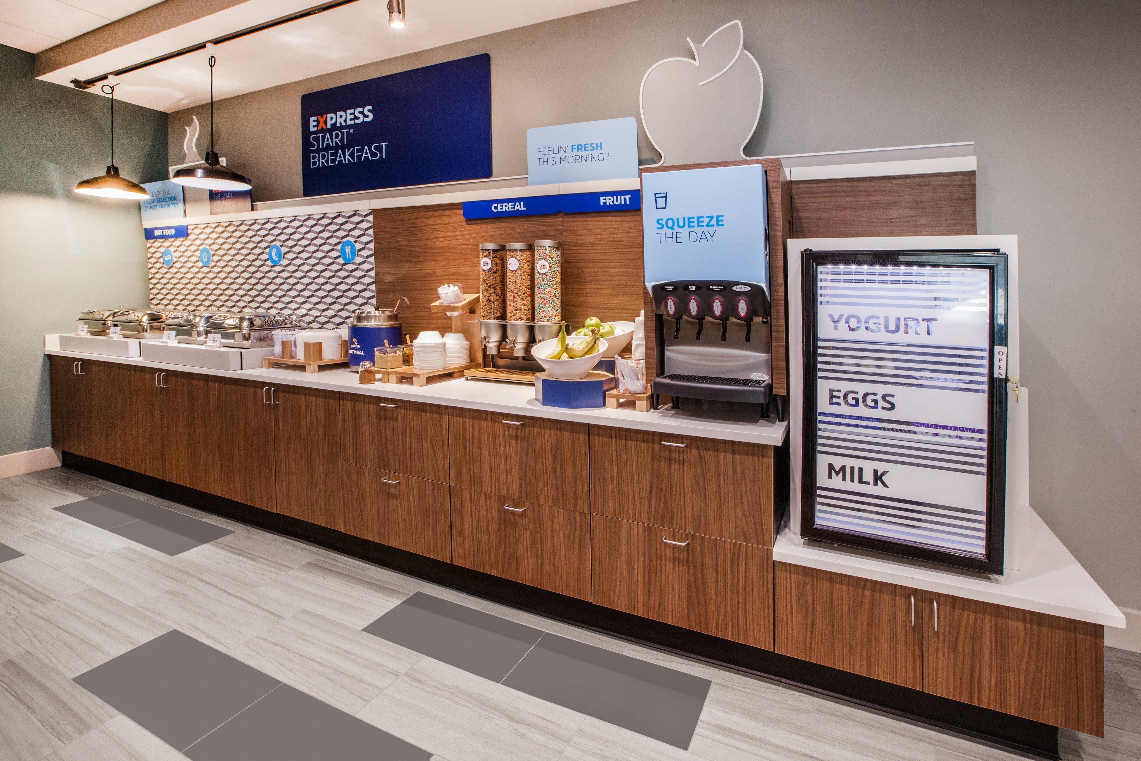 Holiday Inn Express & Suites Oklahoma City Downtown - Bricktown By Ihg Extérieur photo