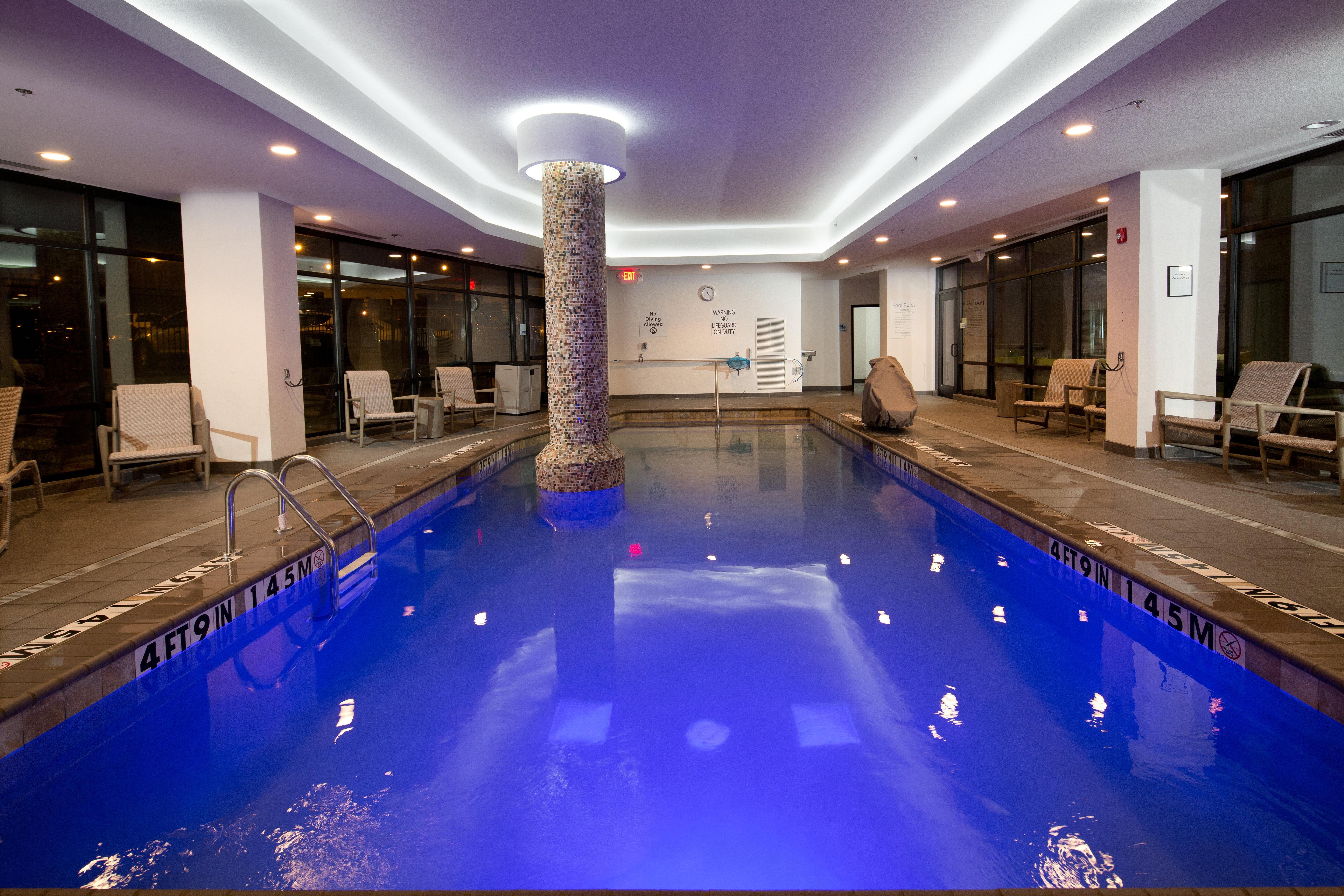 Holiday Inn Express & Suites Oklahoma City Downtown - Bricktown By Ihg Extérieur photo